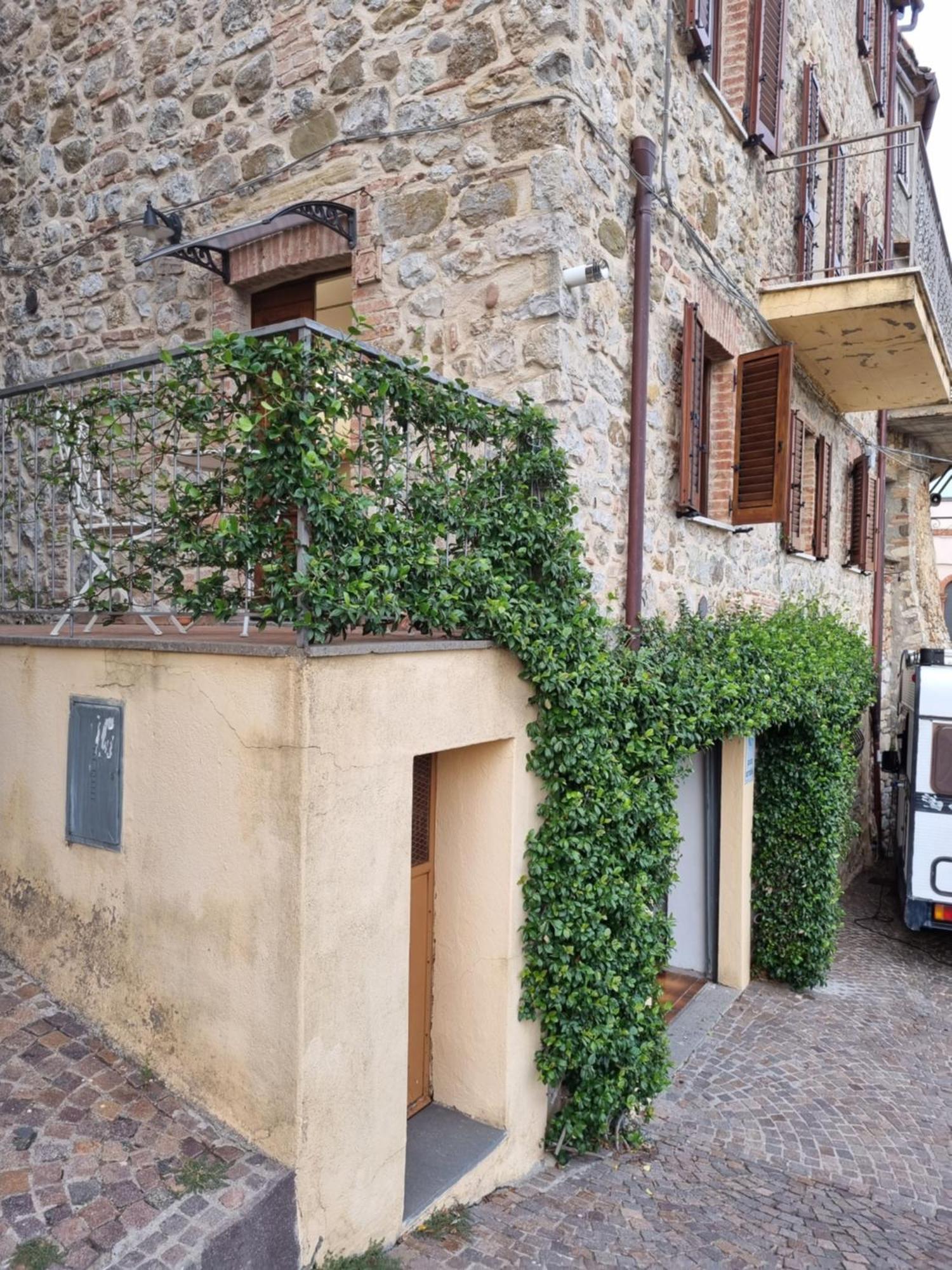 Hotel Bed&Basta Allerona Exterior foto